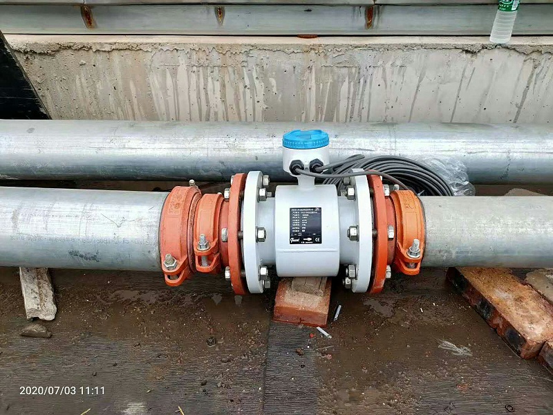 分体式球友会体育现场3