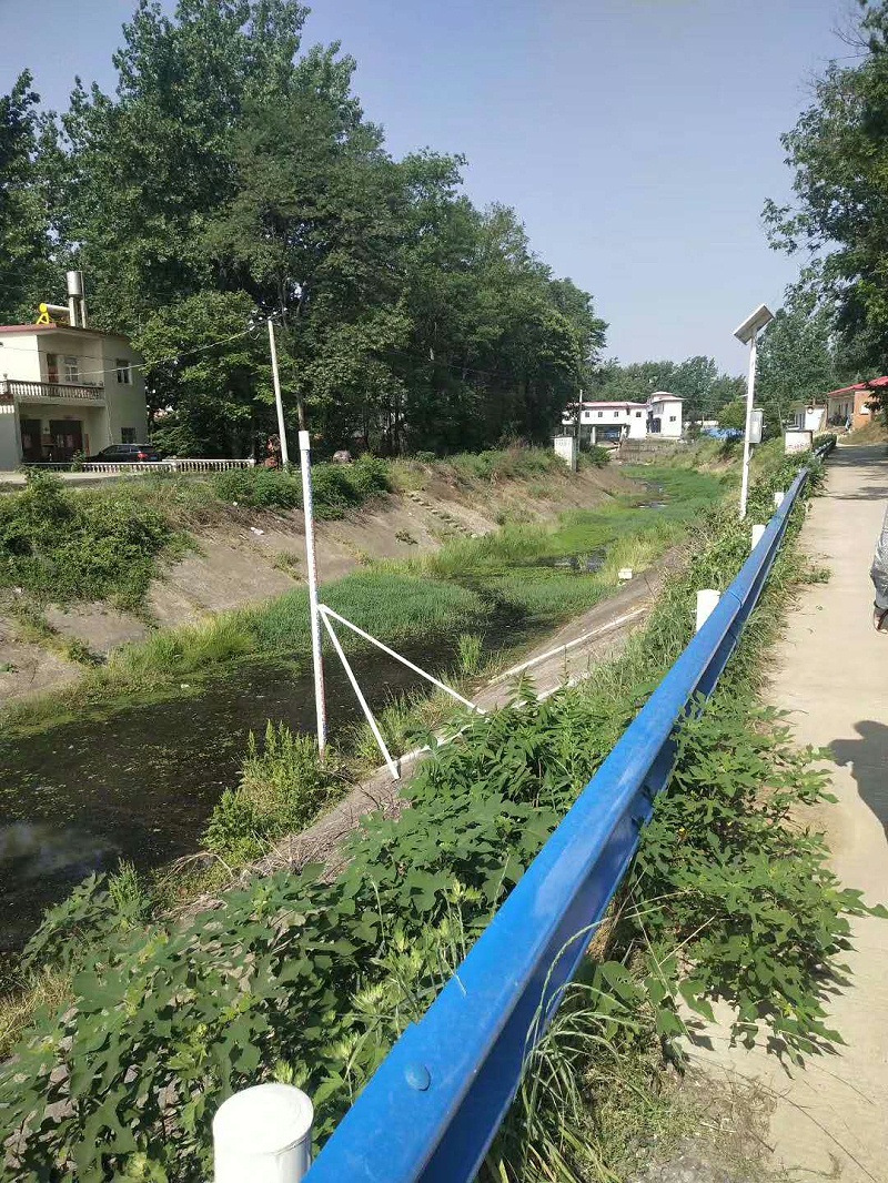 太阳能供电球友会体育使用现场 太阳能供电球友会体育使用现场